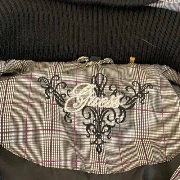 #  Guess Jacket - Picture 8 of 16
